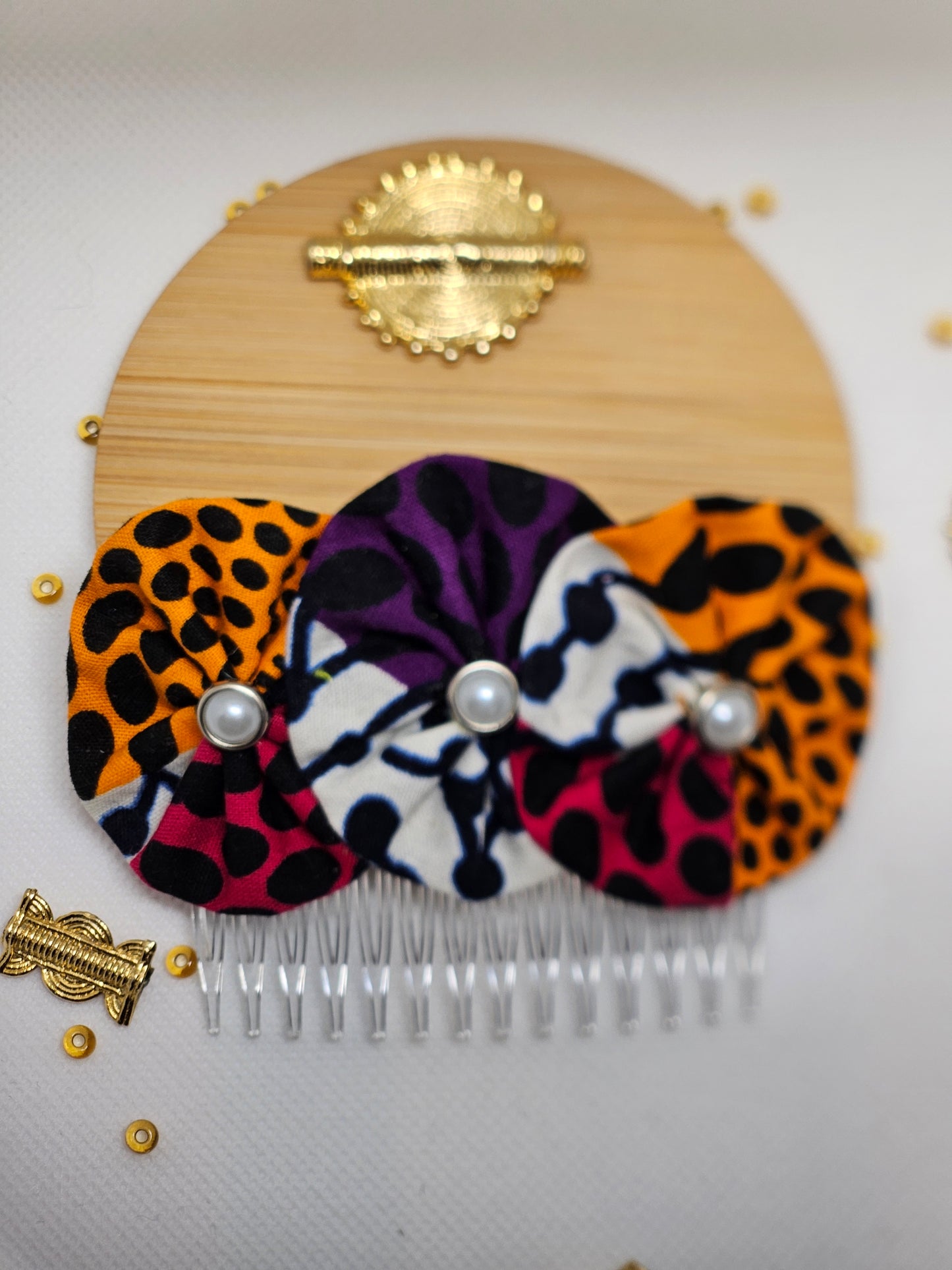 Peigne en coloré en wax